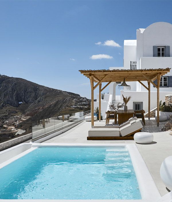 BLUEWHITE VILLA